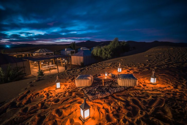 Cosa portare per una notte nel deserto?